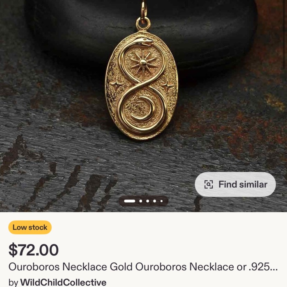 Gold Pendant Necklace